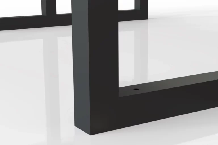 Détail de la structure en acier galvanisé de l’ensemble table-banc Tibia HPL avec perçage pour fixation au sol